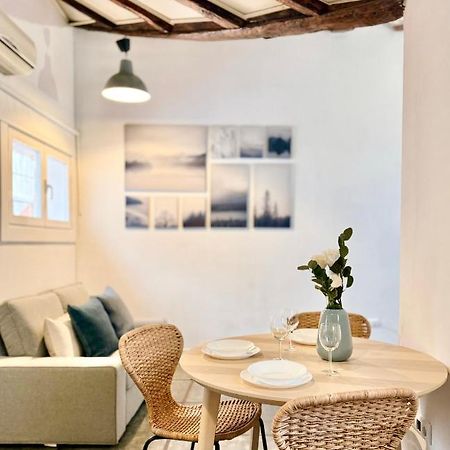 Charming Tirso De Molina IV Apartment Madrid Exterior photo
